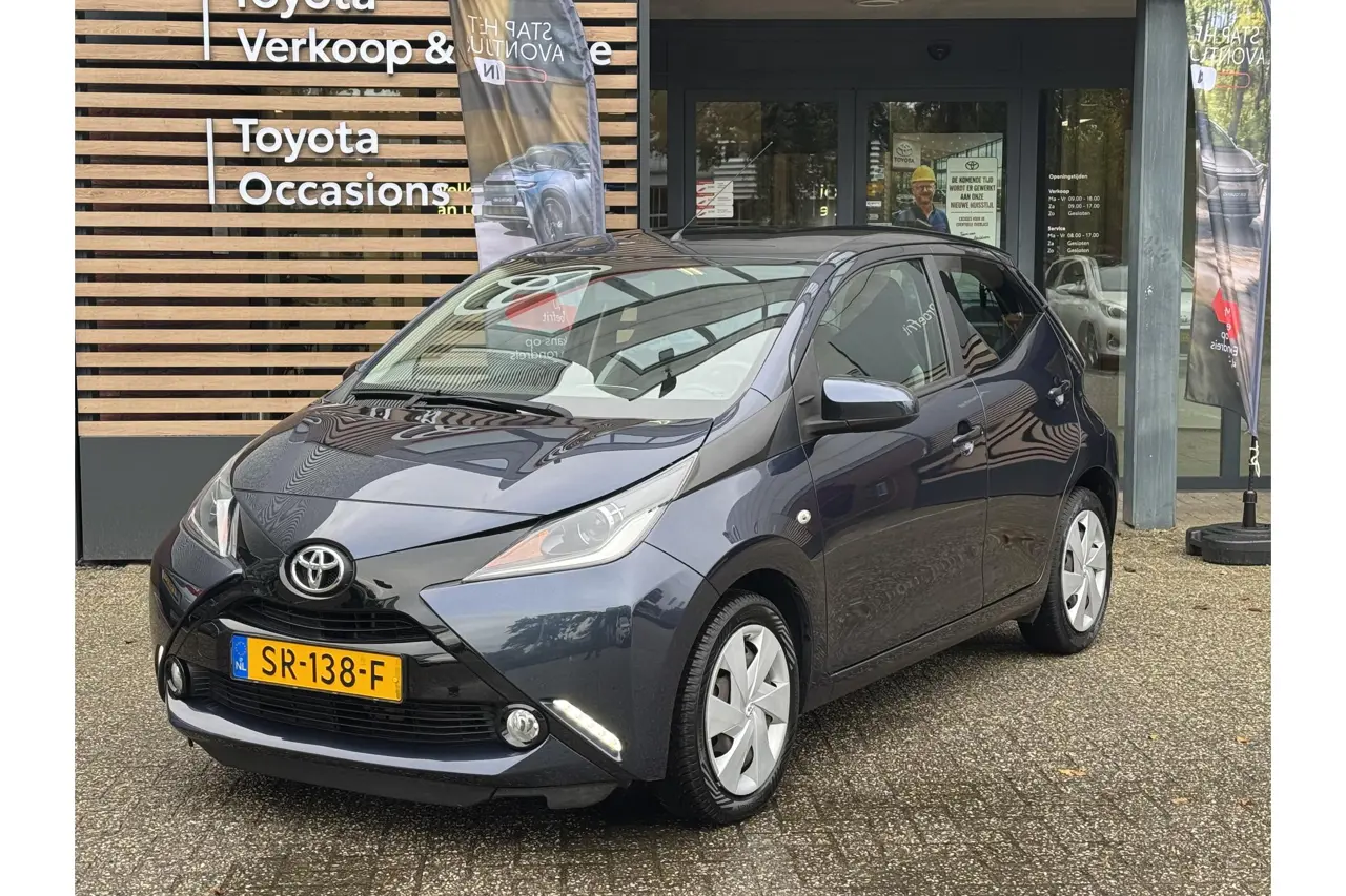 Toyota Aygo 1.0 VVT-i X-Play 2018, foto 1