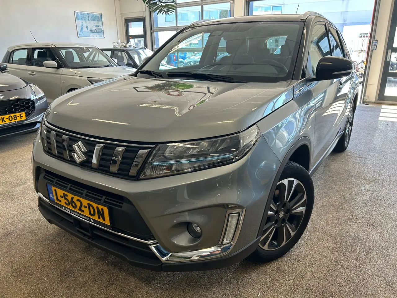 Suzuki Vitara 1.4 Boosterjet Style Smart Hybrid Automaat 2021, foto 1