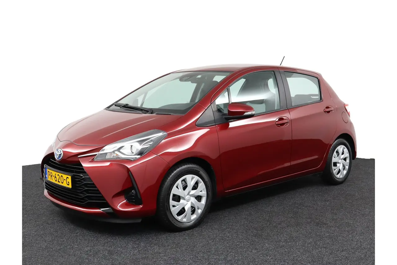 Toyota Yaris 1.5 Hybrid Aspiration 2017, foto 1