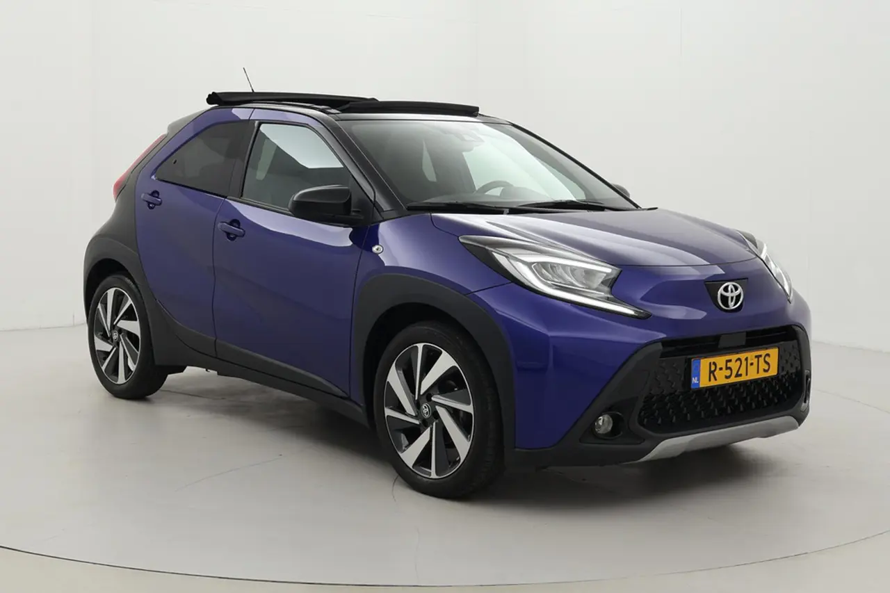 Toyota Aygo X 1.0 VVT-i S-CVT Envy 2022, foto 1