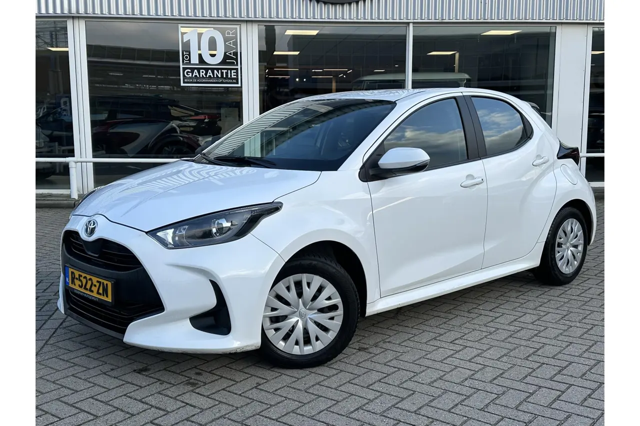 Toyota Yaris 1.5 Hybrid Active 2023, foto 1