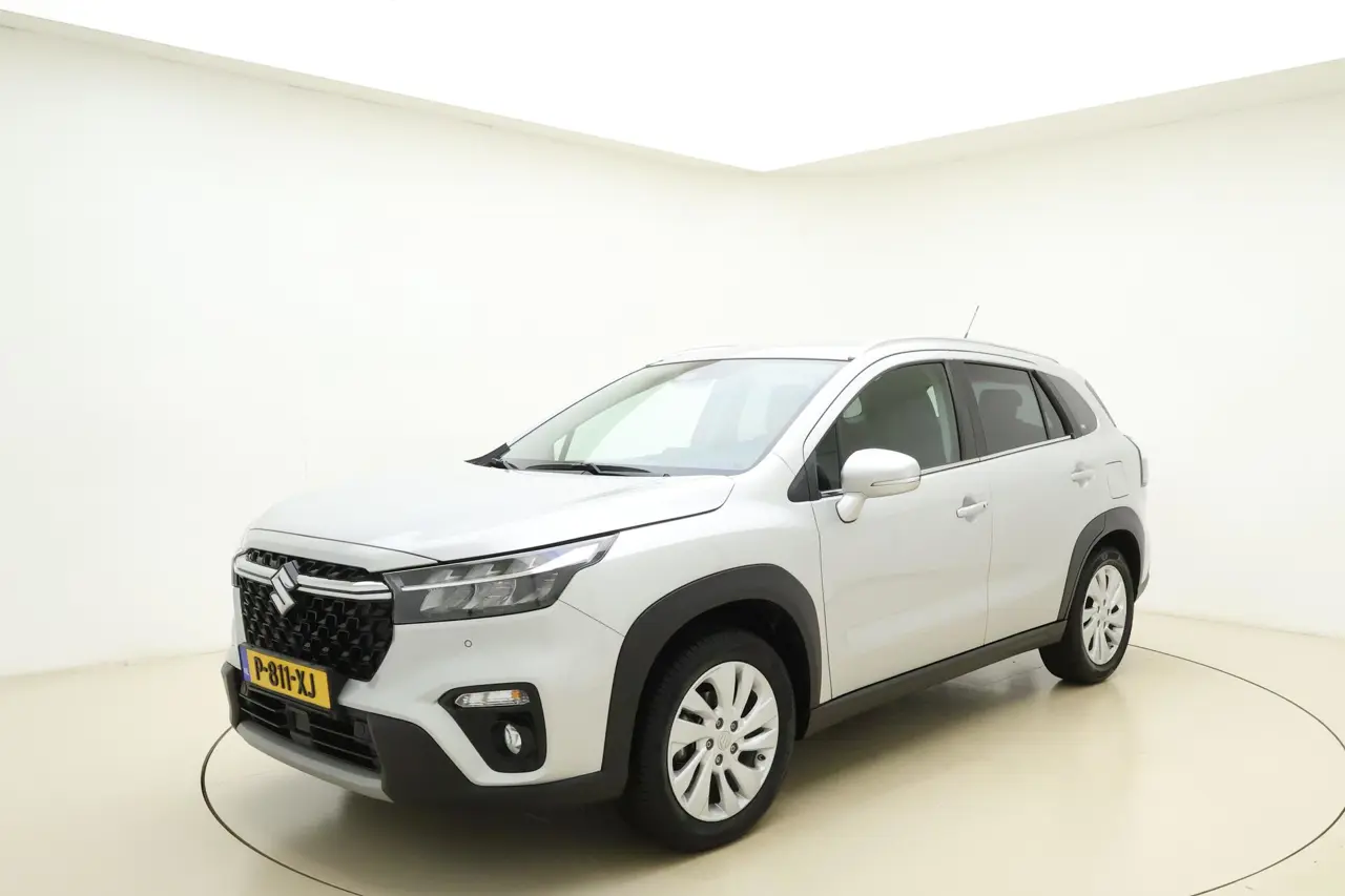 Suzuki S-Cross 1.4 Boosterjet Select Smart Hybrid 2022, foto 1