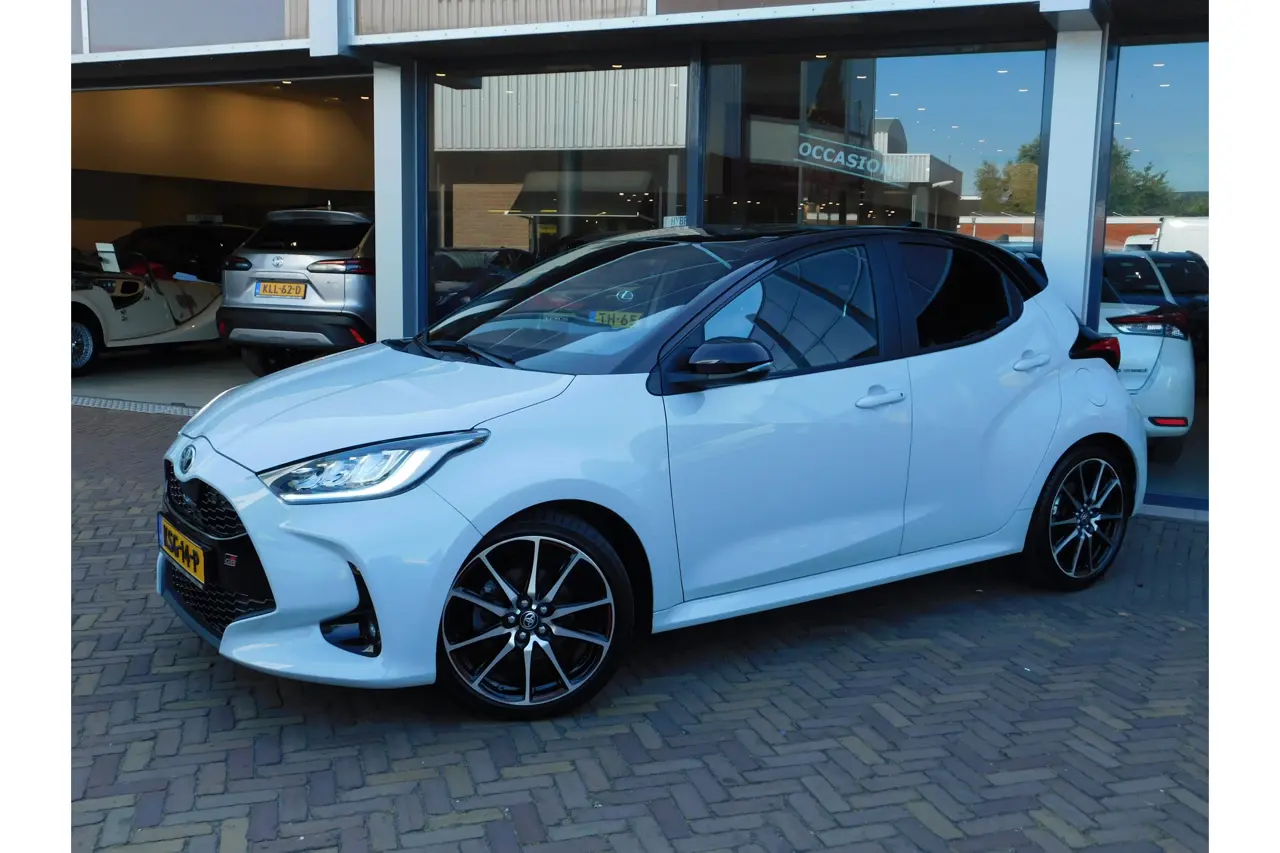 Toyota Yaris 1.5 Hybrid Gr Sport 2022, foto 1