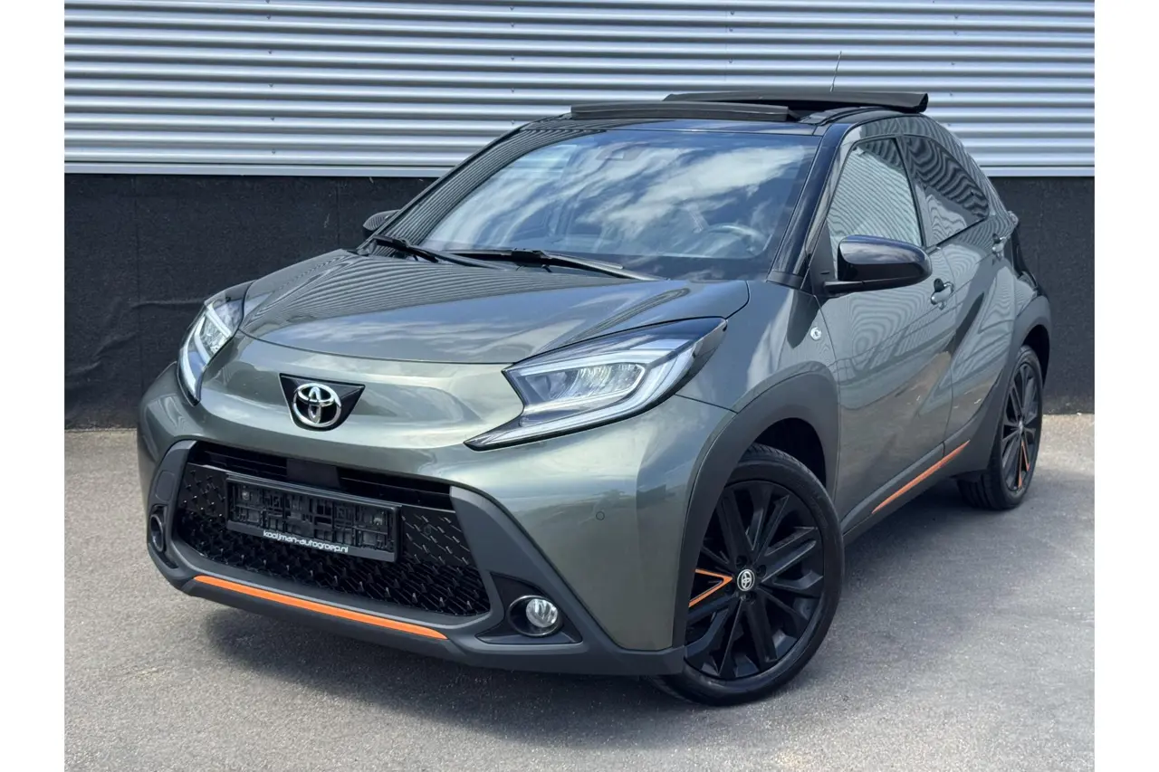 Toyota Aygo X 1.0 VVT-i S-CVT Limited 2022, foto 1