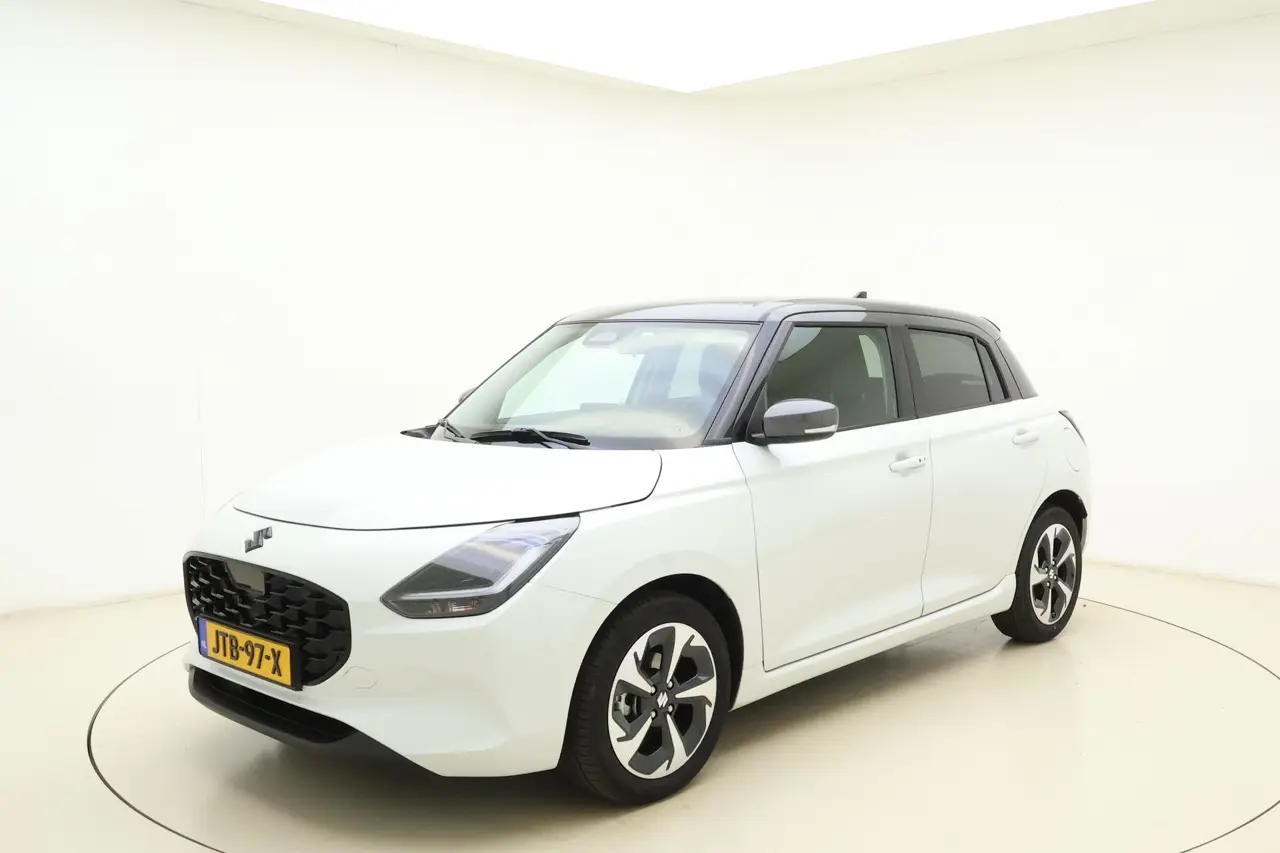Suzuki Swift 1.2 Style Smart Hybrid 2026, foto 1