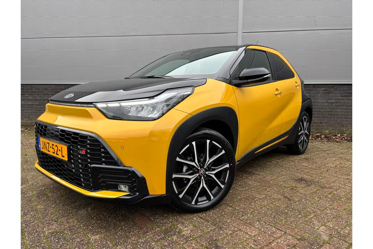 Toyota Aygo X Hybrid 115 Gr Sport Demonstratie Auto! 2025, photo 1