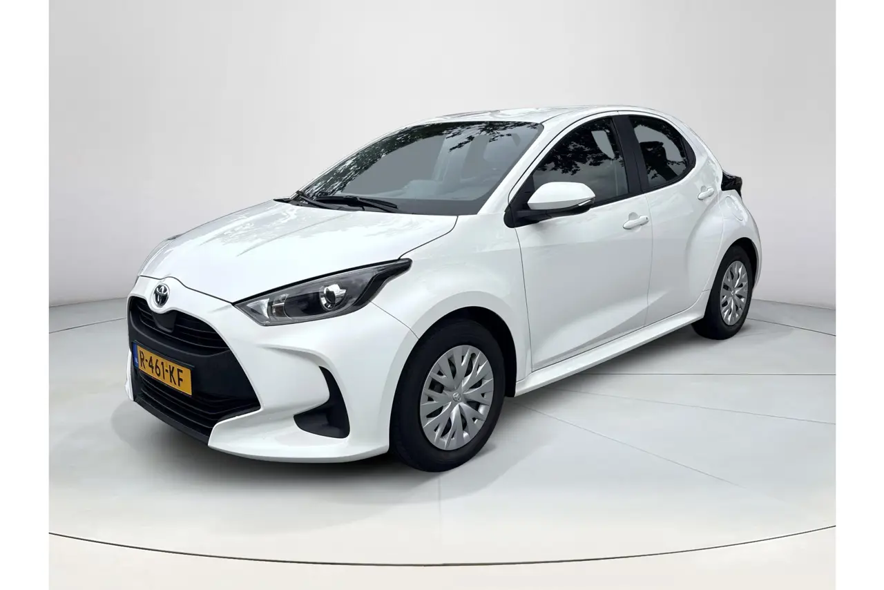 Toyota Yaris 1.5 Hybrid Active 2022, foto 1