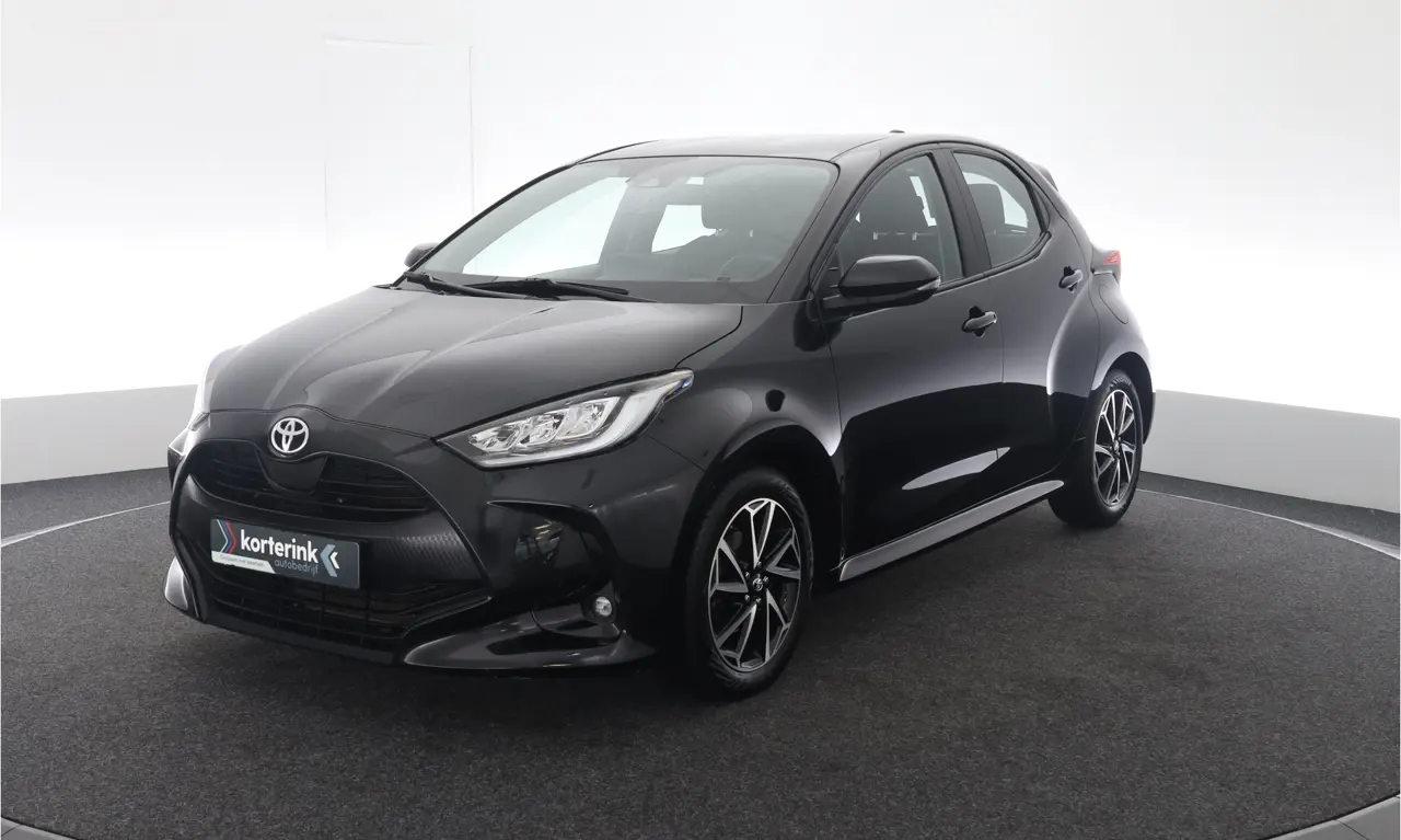 Toyota Yaris 1.5 VVT-i Business Plus 2021, foto 1