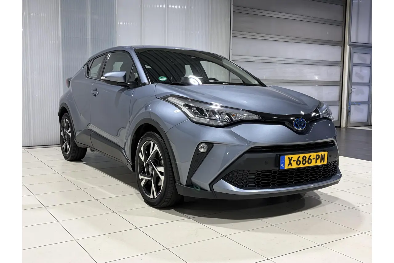 Toyota C-HR 2.0 Hybrid Dynamic 2023, foto 1