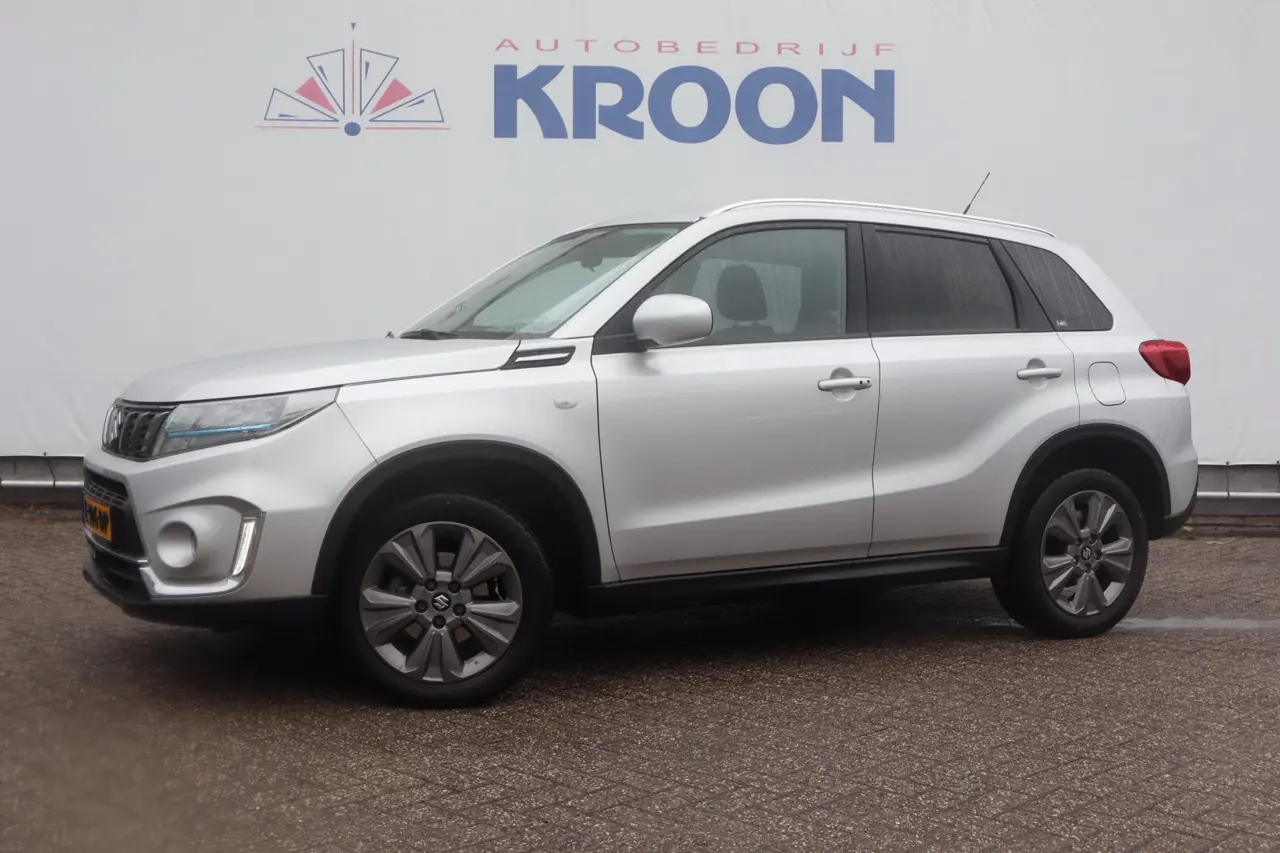 Suzuki Vitara 1.4 Boosterjet Select Smart Hybrid 2021, foto 1