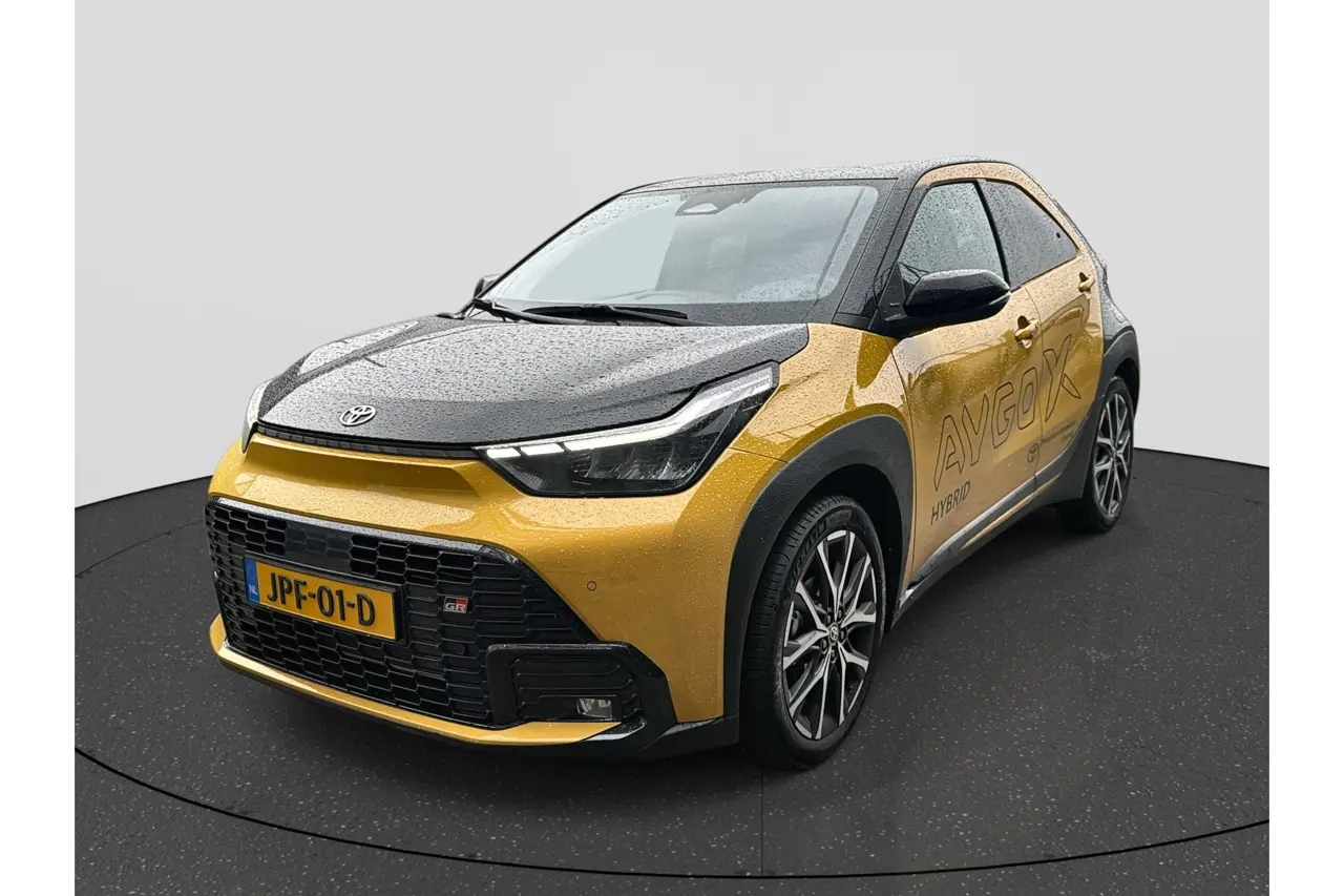 Toyota Aygo X Hybrid 115 Gr Sport 2025, foto 1
