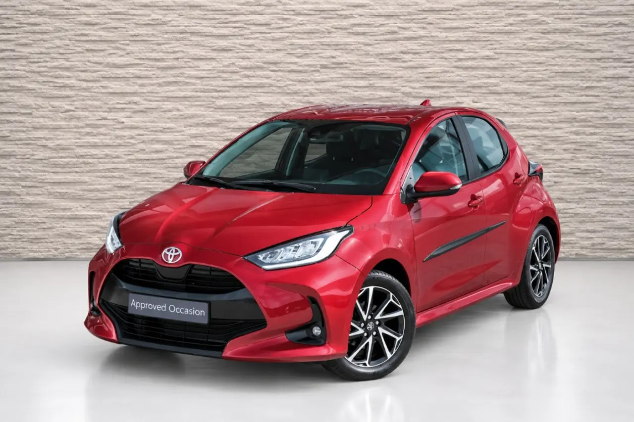 Toyota Yaris 1.5 VVT-i Teamnl Handgeschakeld 2021, foto 1