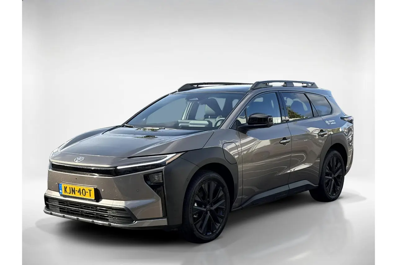 Toyota bZ4X Executive AWD 75 kWh 2026, foto 1