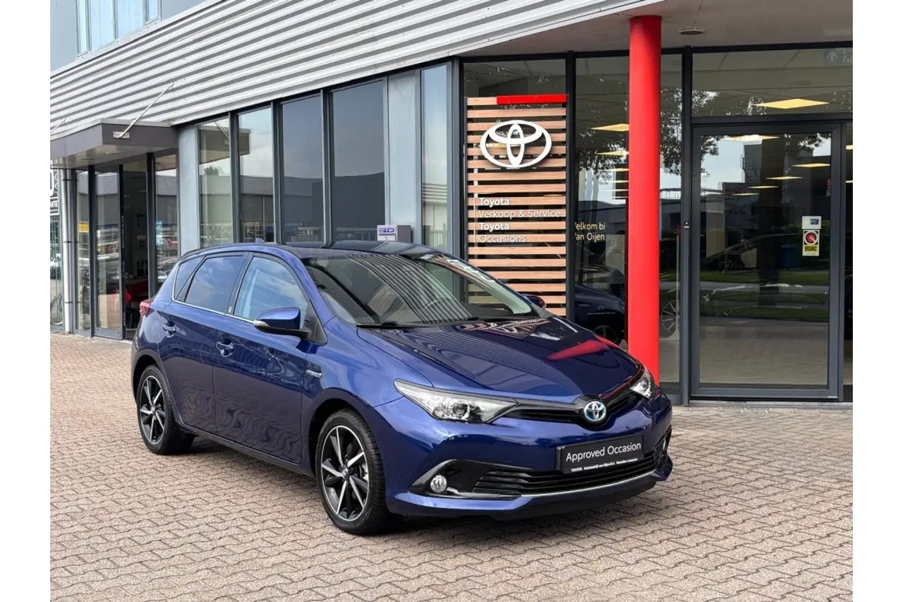 Toyota Auris 1.8 Hybrid Dynamic 2018, foto 1