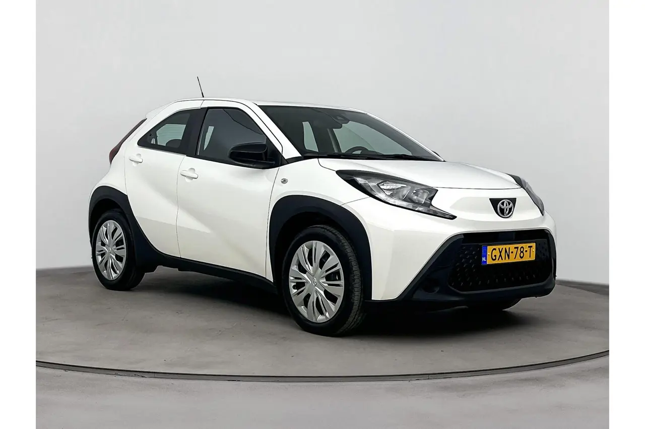 Toyota Aygo X 1.0 VVT-i Mt Play 2024, foto 1