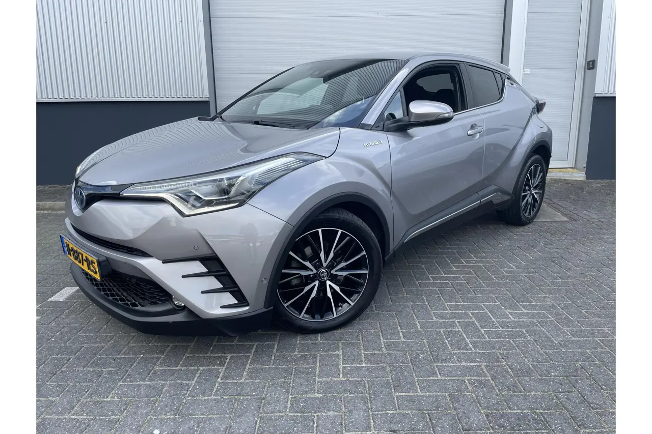 Toyota C-HR 1.8 Hybrid Executive 2018, foto 1