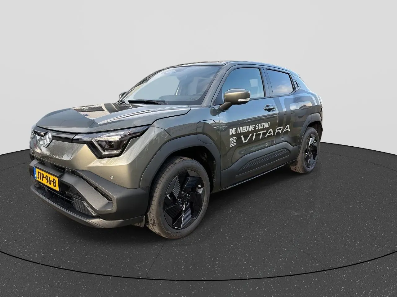 Suzuki e Vitara Select 61 kWh 2026, foto 1
