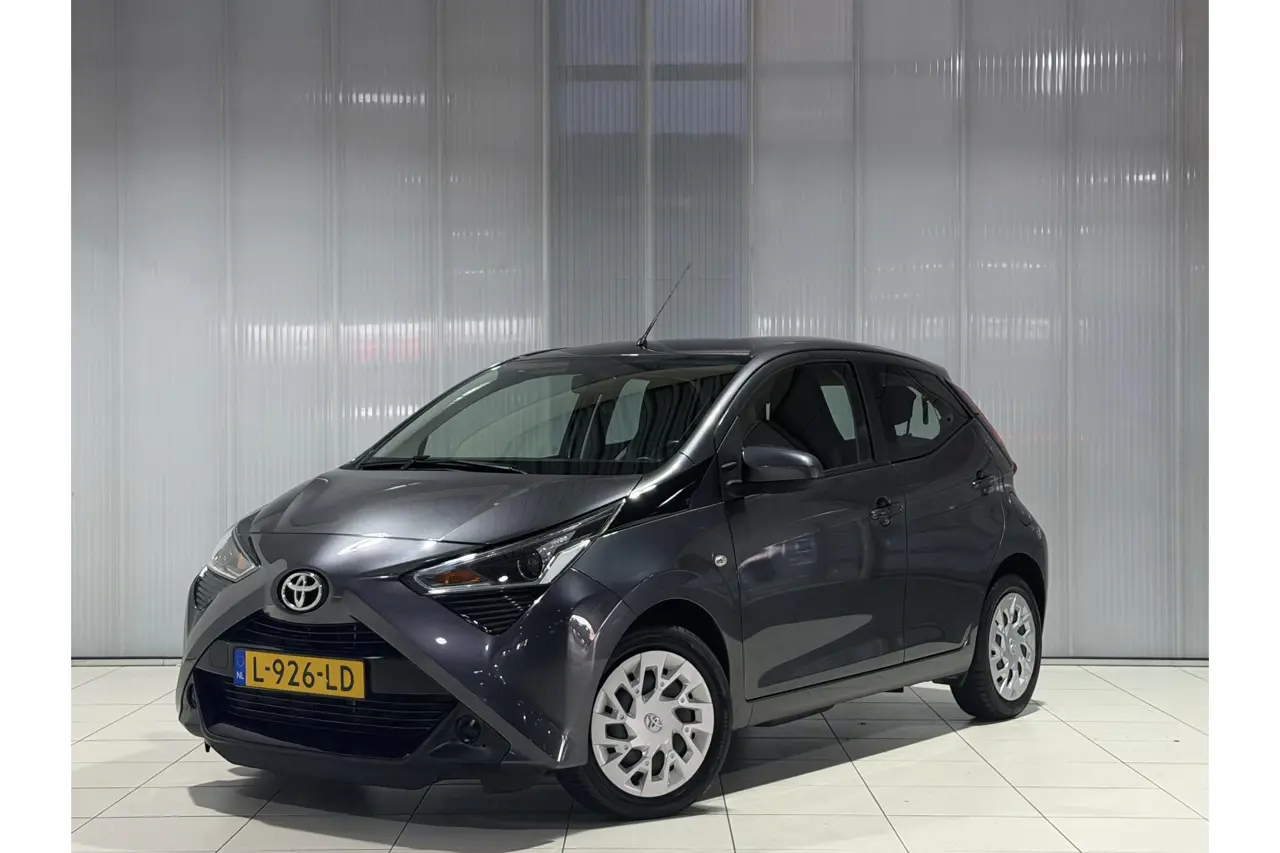 Toyota Aygo 1.0 VVT-i x-play limited 2021, foto 1