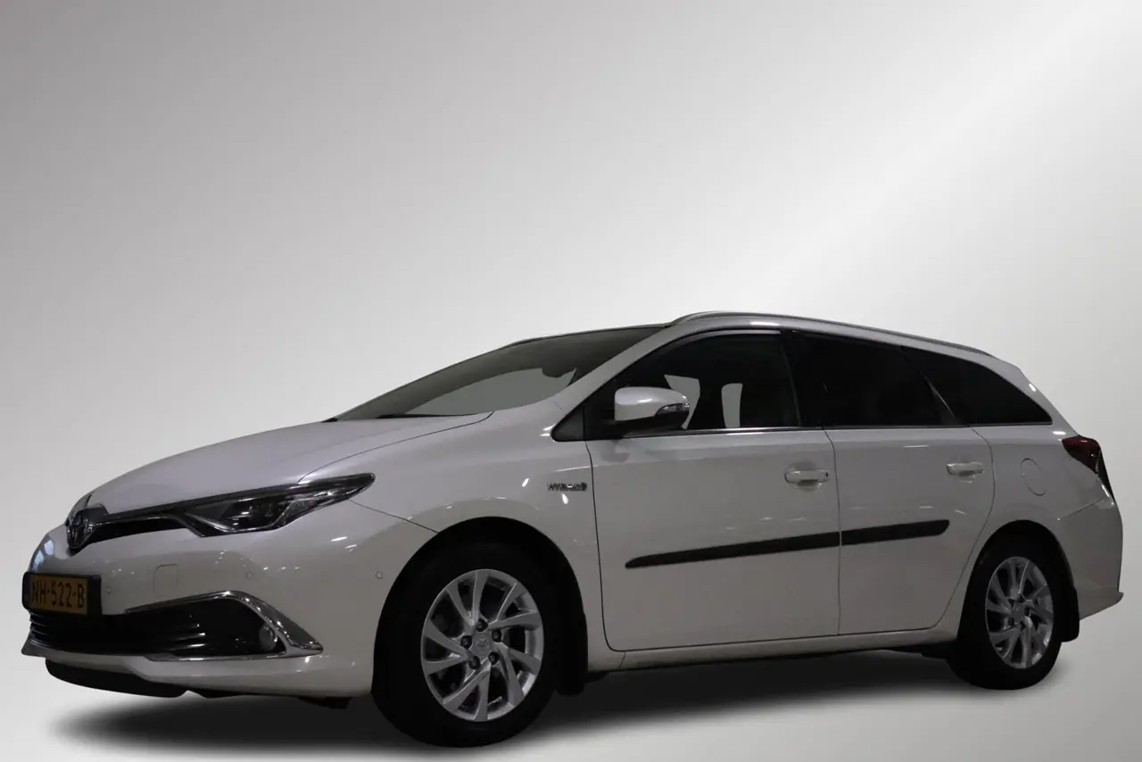 Toyota Auris Touring Sports 1.8 Hybrid Lease Pro, Panodak 2017, foto 1