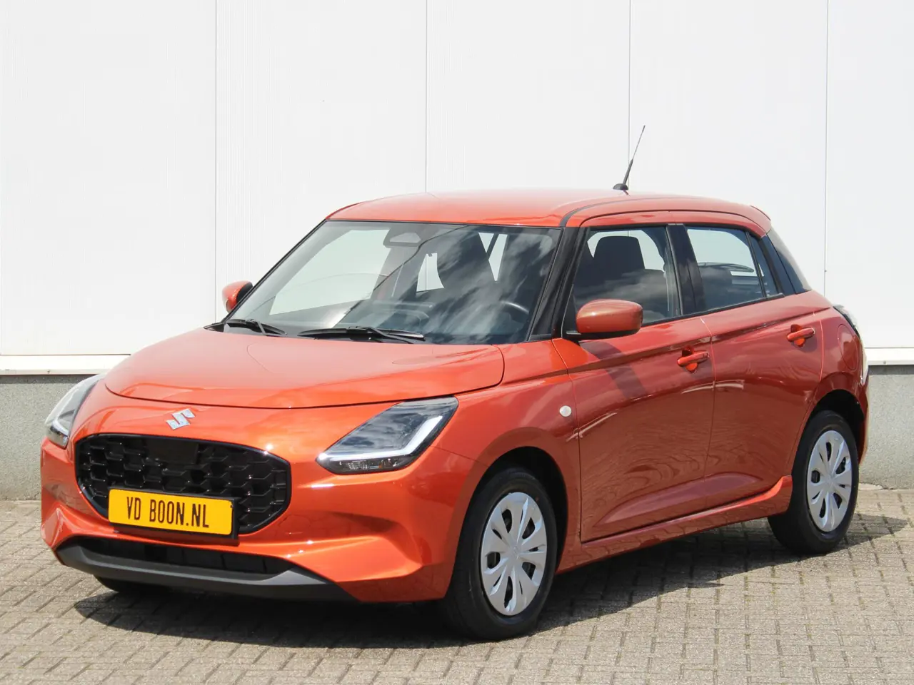 Suzuki Swift 1.2 Comfort Smart Hybrid 2025, foto 1