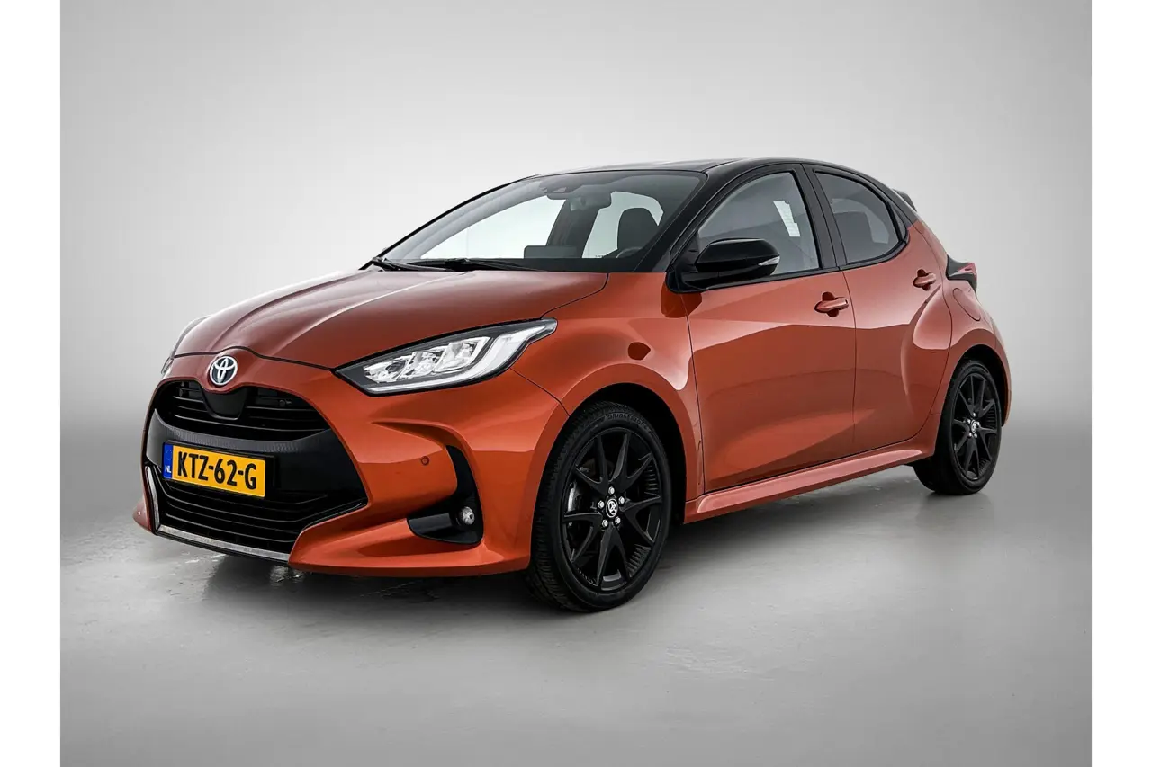 Toyota Yaris 1.5 Hybrid Executive 2023, foto 1
