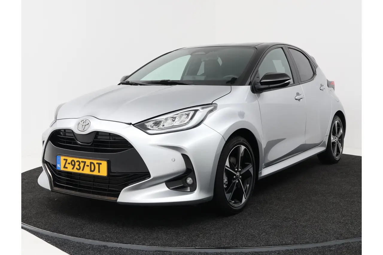 Toyota Yaris 1.5 Hybrid 130 Launch Edition 2024, foto 1