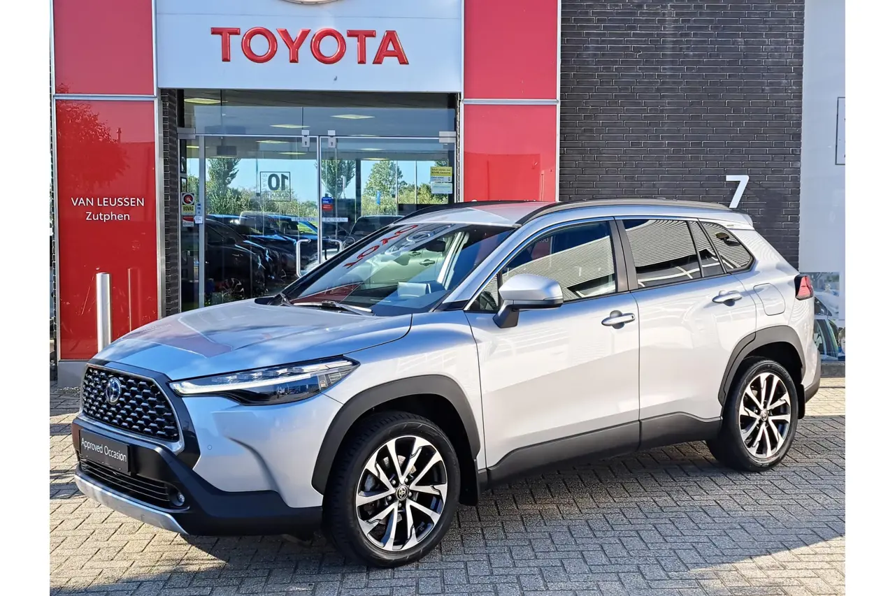 Toyota Corolla Cross Hybrid 200 Style 2023, foto 1