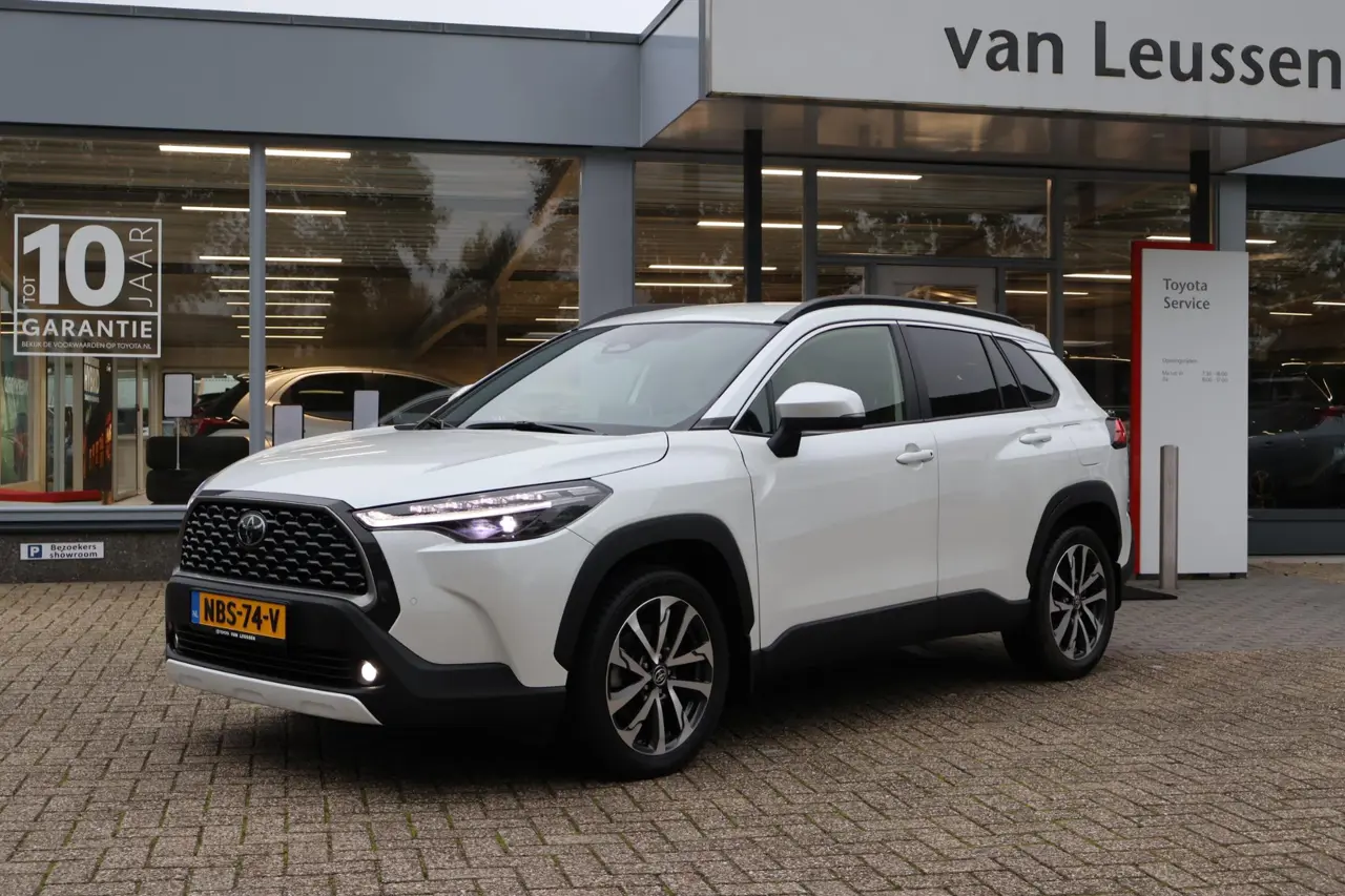 Toyota Corolla Cross Hybrid 140 Style 2024, foto 1