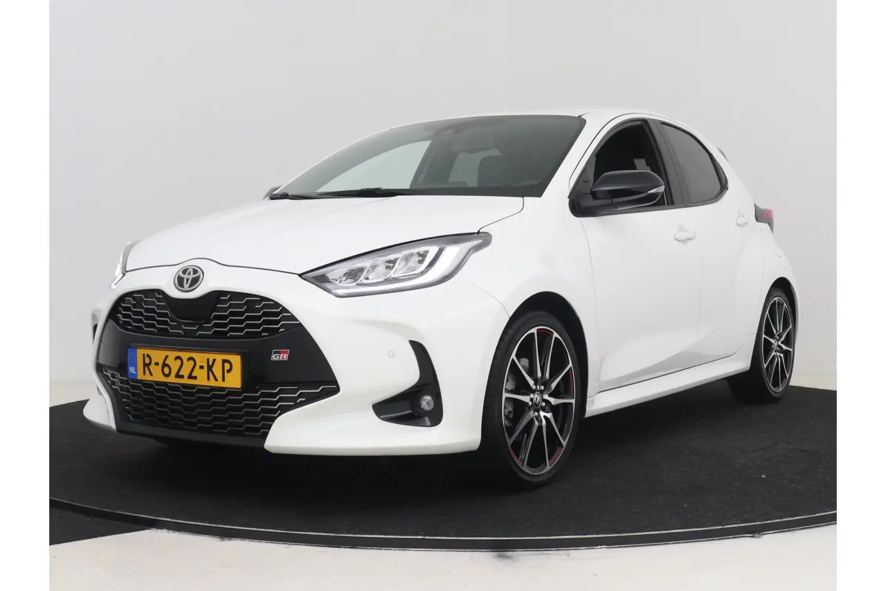 Toyota Yaris 1.5 Hybrid Gr Sport 2022, photo 1