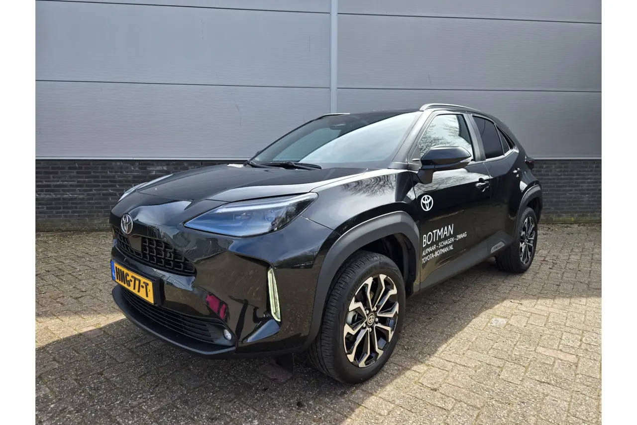 Toyota Yaris Cross 115 Dynamic, Comfort Pack, Demonstratie Auto 2025, foto 1