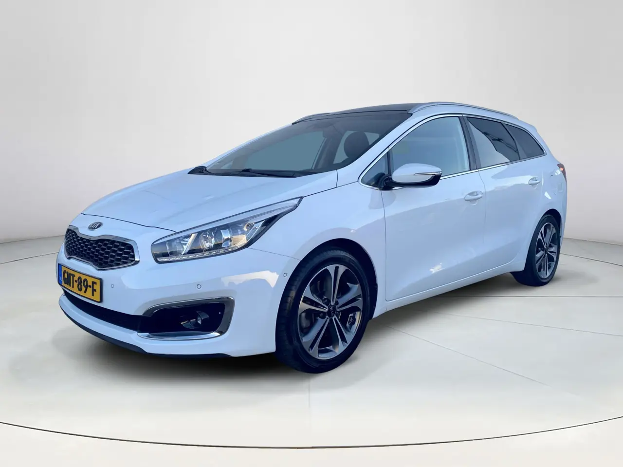 Kia cee'd Sportswagon 1.6 Gdi Dynamicline 2017, foto 1