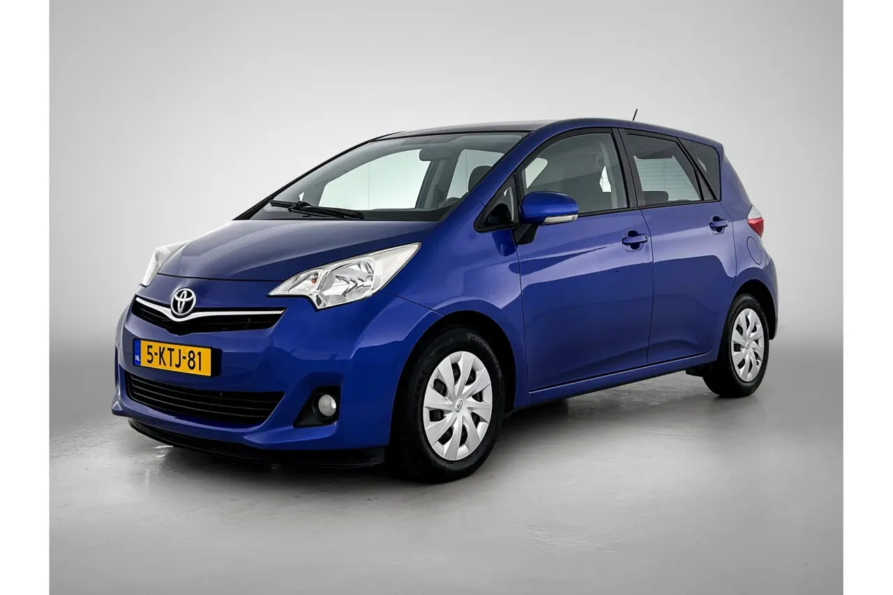 Toyota Verso-S 1.3 VVT-i Aspiration 2011, foto 1