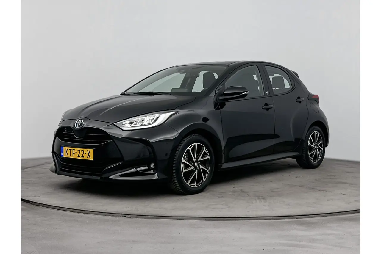 Toyota Yaris 1.5 Hybrid 115 First Edition 2023, foto 1