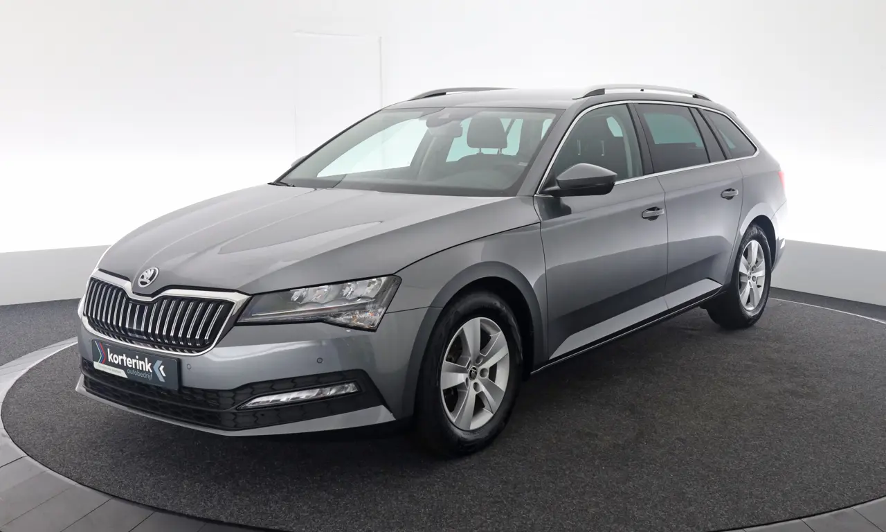 Škoda Superb Combi 1.5 TSI Act Business Edition 2023, foto 1