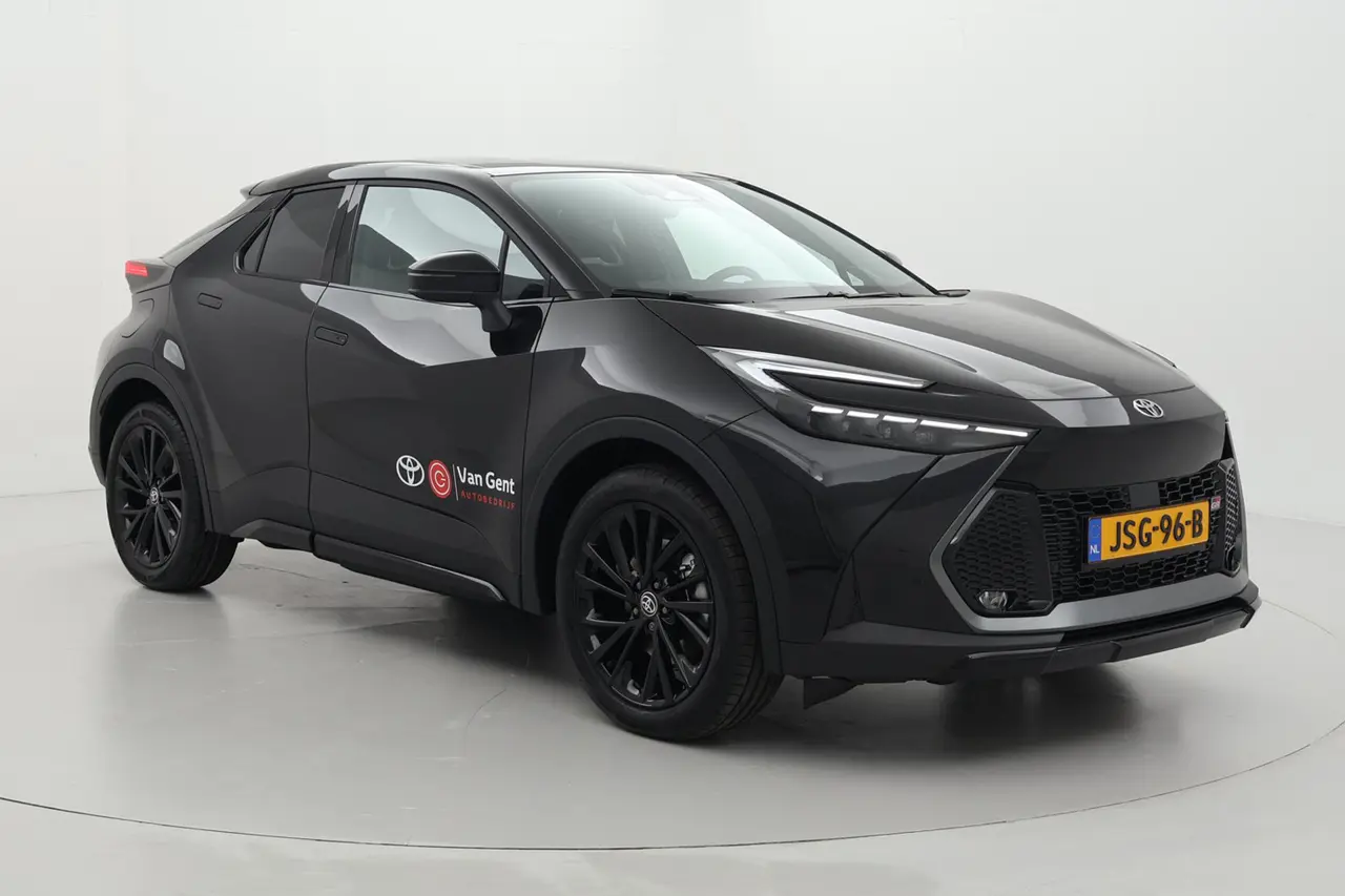 Toyota C-HR 2.0 Plug-In Hybrid 220 Black Edition 2026, foto 1