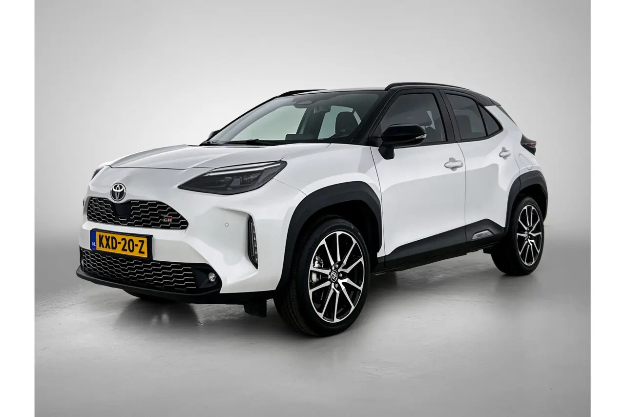 Toyota Yaris Cross 1.5 Hybrid 130 Gr Sport Panoramadak 2025, photo 1