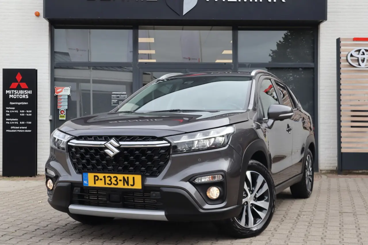 Suzuki S-Cross 1.4 Boosterjet Style Hybrid Adaptivecruise 2022, foto 1
