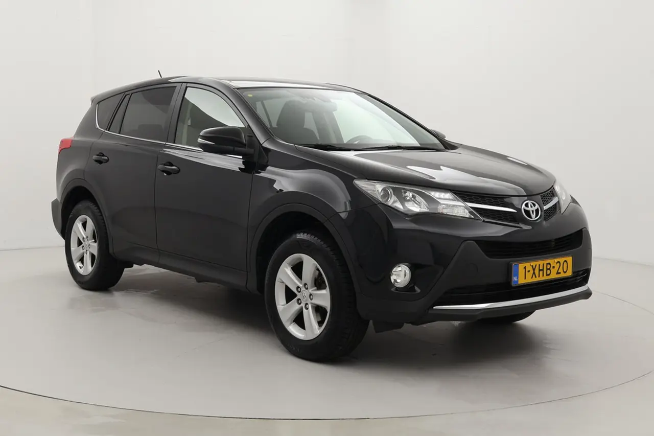 Toyota RAV4 2.0 Dynamic 4WD 2014, foto 1