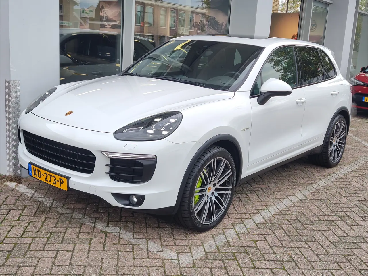 Porsche Cayenne 3.0 S E-Hybrid 2016, foto 1