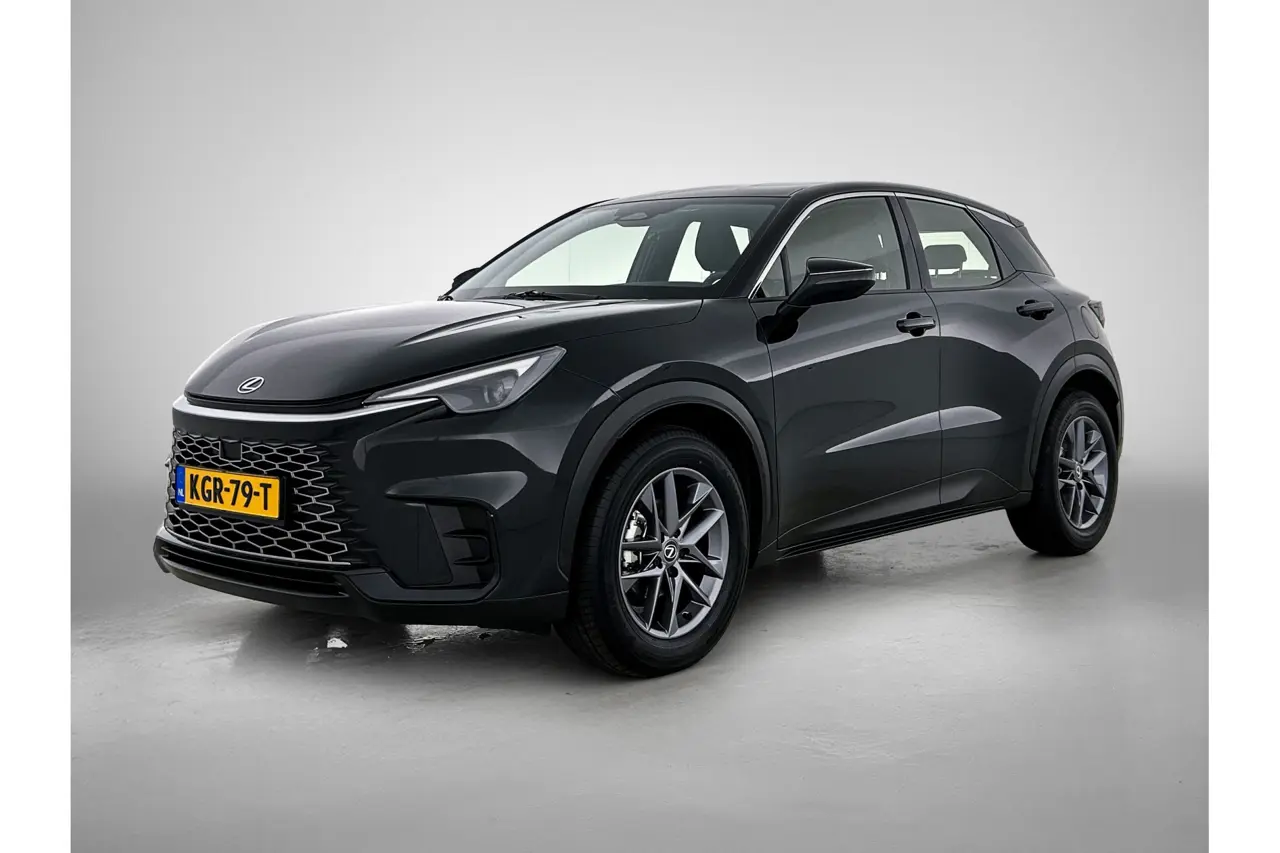 Lexus LBX 2Wd 2024, foto 1