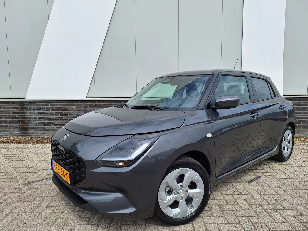 Suzuki Swift 1.2 Select Smart Hybrid Apple 2025, foto 1