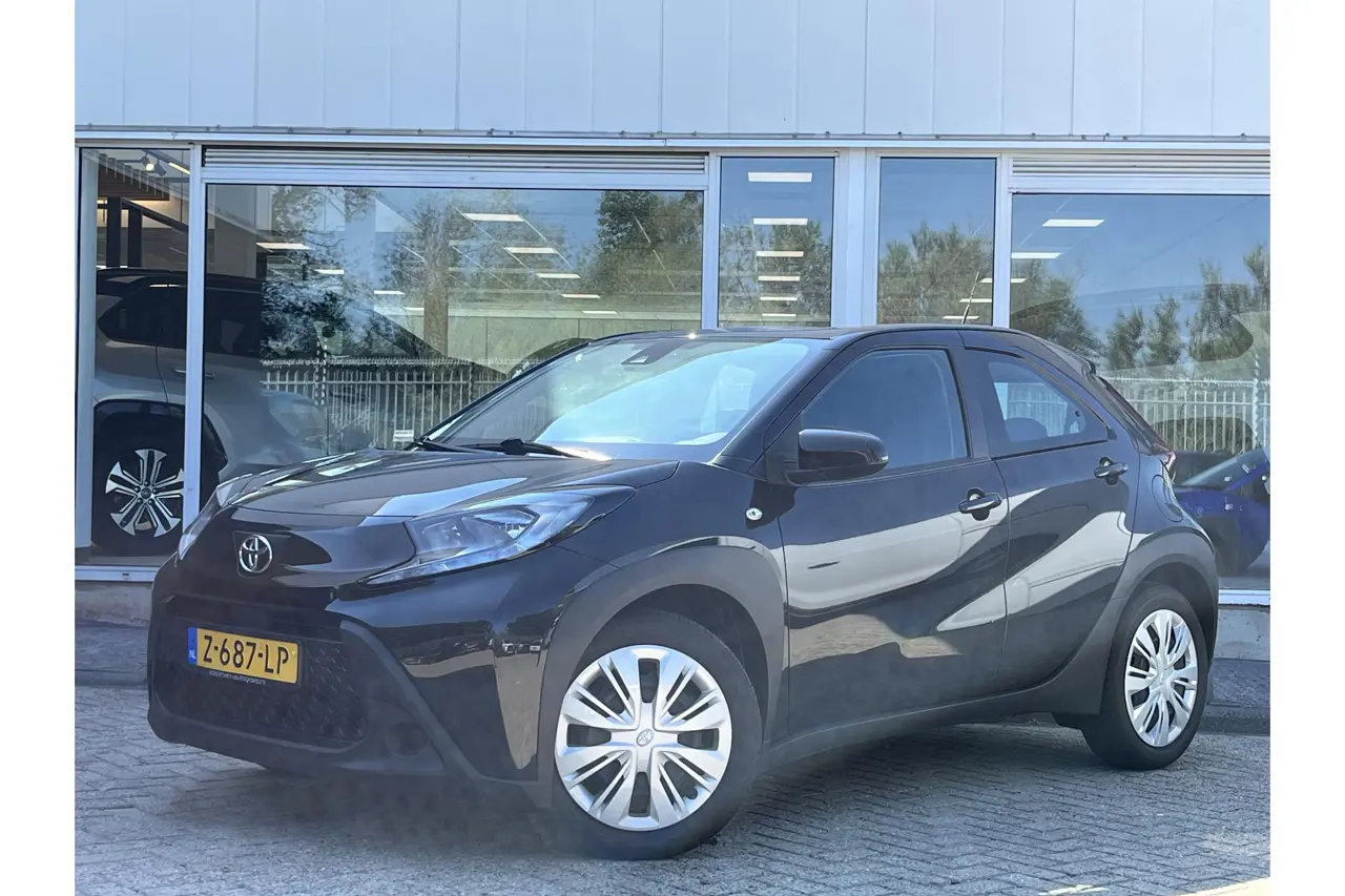 Toyota Aygo X 1.0 VVT-i Mt Play 2024, foto 1