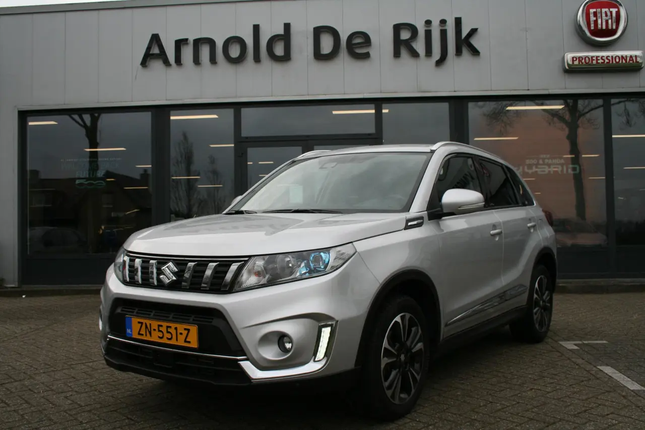 Suzuki Vitara 1.4 Boosterjet Stijl 2019, foto 1