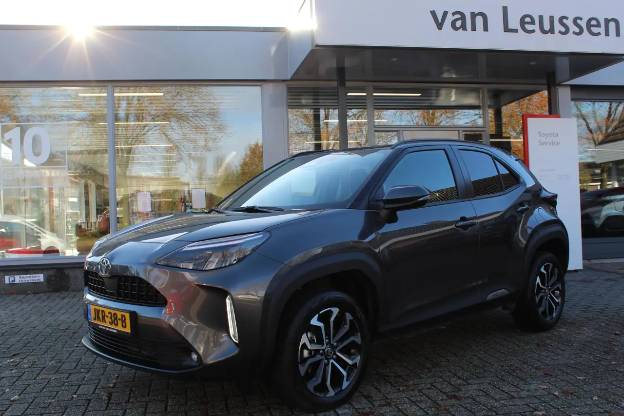 Toyota Yaris Cross Hybrid 115 First Edition 2025, foto 1