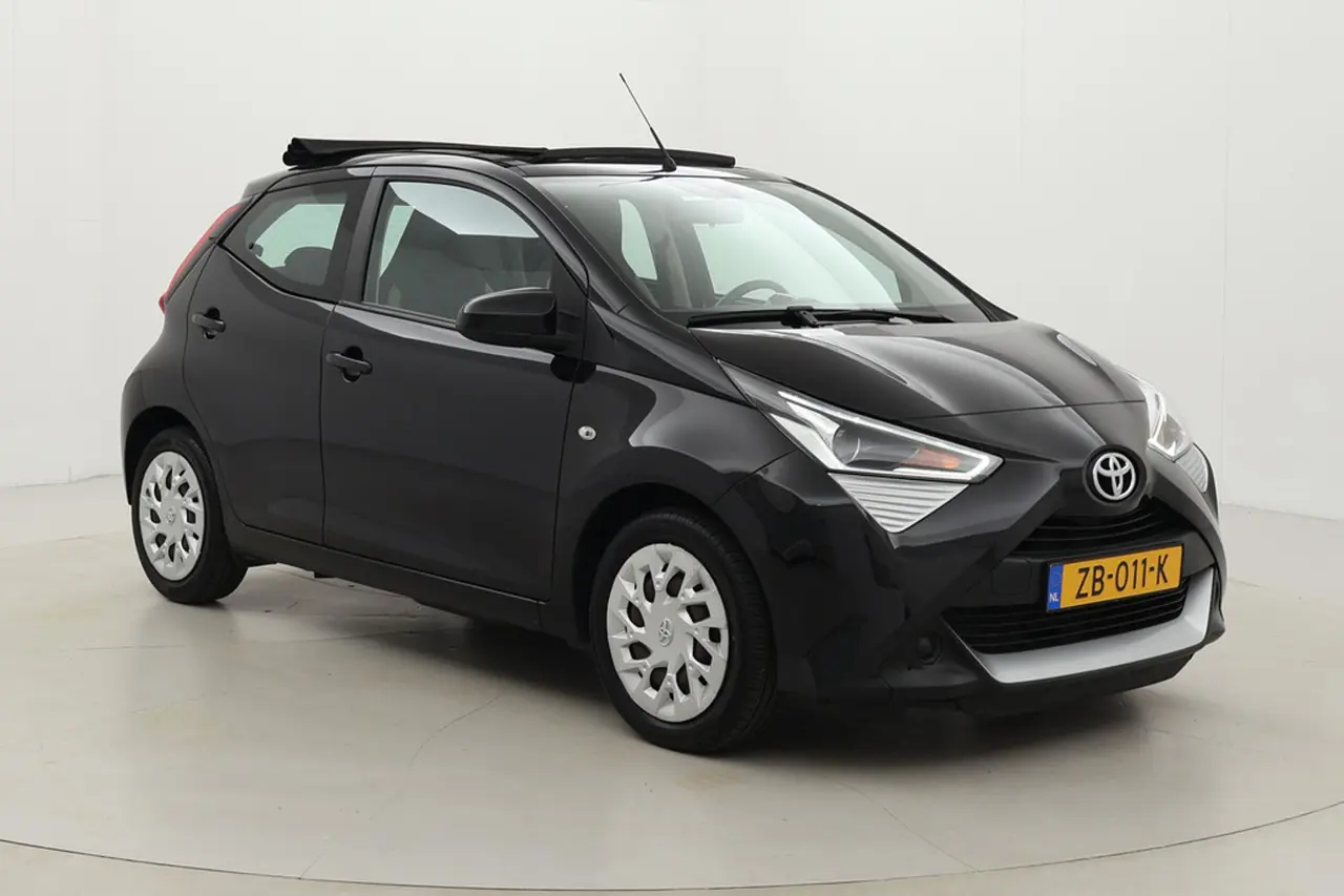 Toyota Aygo 1.0 VVT-i X-Play 2019, foto 1