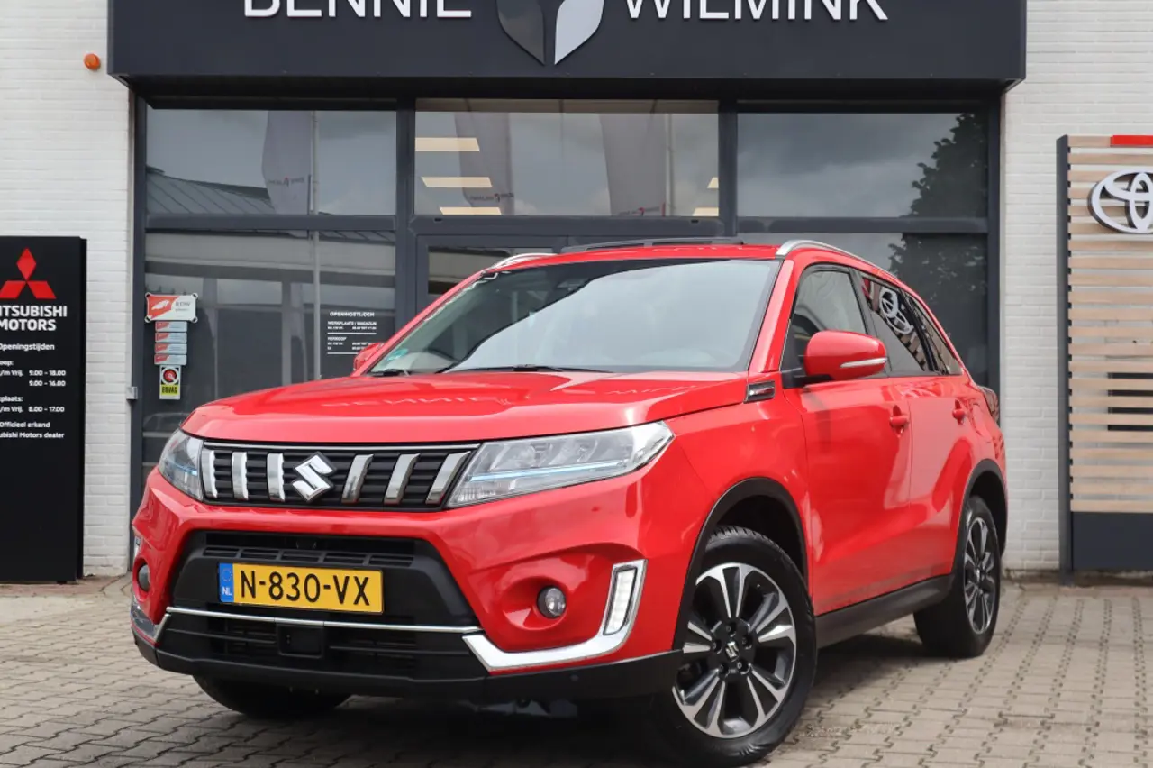 Suzuki Vitara 1.4 Boosterjet Style Hybrid 2022, foto 1
