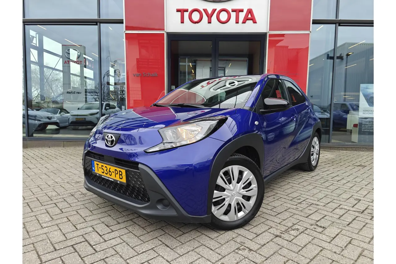 Toyota Aygo X 1.0 VVT-i Mt Play 2023, foto 1