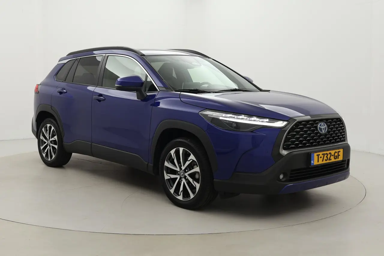 Toyota Corolla Cross 2.0 High Power Hybrid First Edition 2023, foto 1