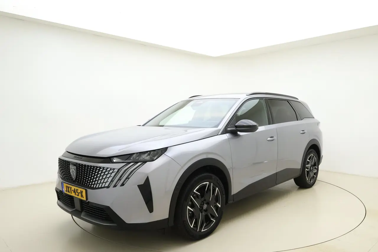 Peugeot 5008 1.2 Hybrid 145 Allure 7P 2025, foto 1