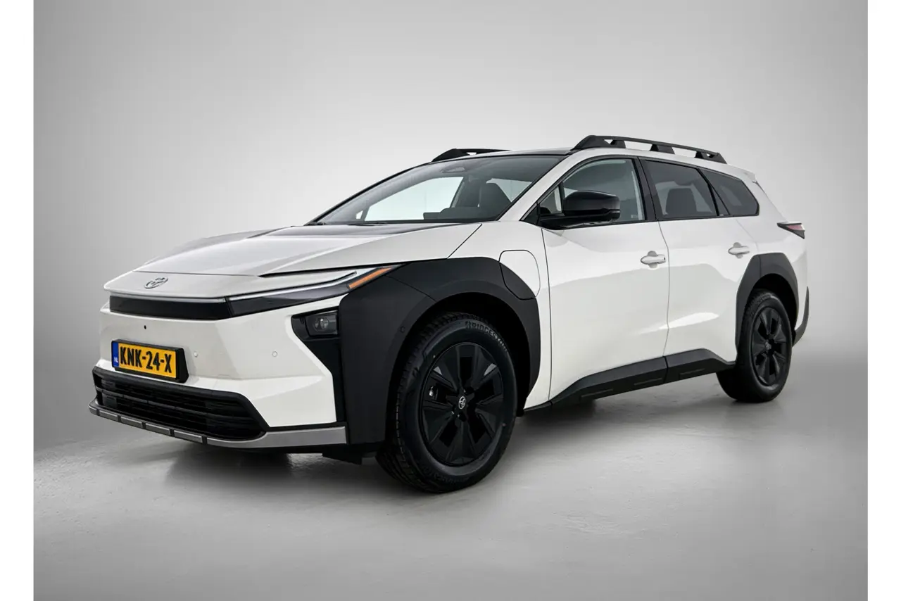 Toyota bZ4X Executive AWD 75 kWh Ev-Deal 2026, photo 1